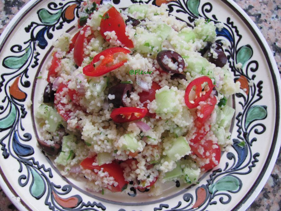 <!--:en-->Couscous salad<!--:--><!--:ro-->Salata de couscous<!--:--><!--:nl-->Couscous salade<!--:-->