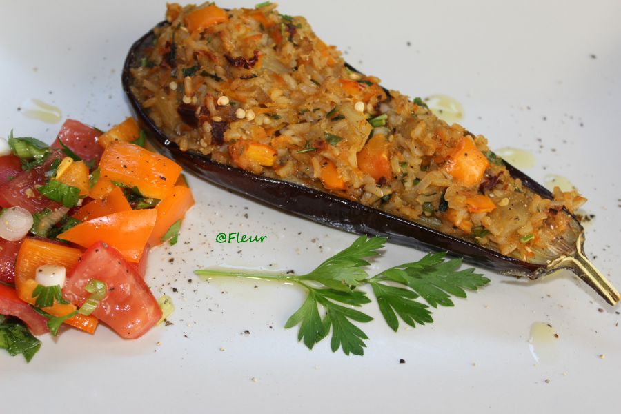 <!--:en-->Stuffed eggplants<!--:--><!--:ro-->Vinete umplute<!--:--><!--:nl-->Gevulde aubergine<!--:--><!--:it-->Melanzane ripiene<!--:-->