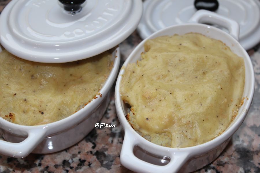 <!--:en-->Cauliflower with bechamel sauce<!--:--><!--:ro-->Conopida cu sos alb<!--:--><!--:nl-->Boemkool met bechamel saus<!--:-->