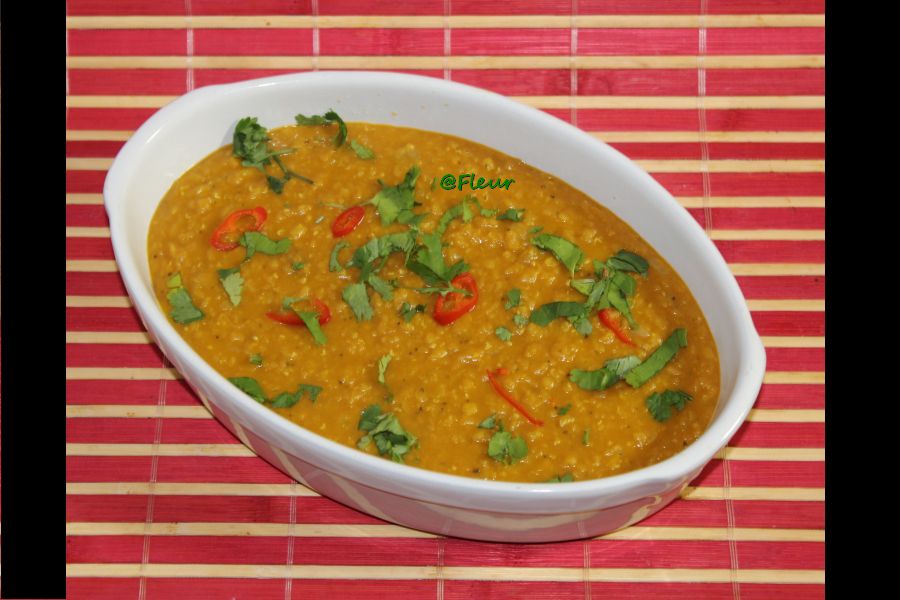 <!--:en-->Red lentils curry<!--:--><!--:ro-->Curry de linte rosie<!--:--><!--:nl-->Rode linzen curry<!--:-->