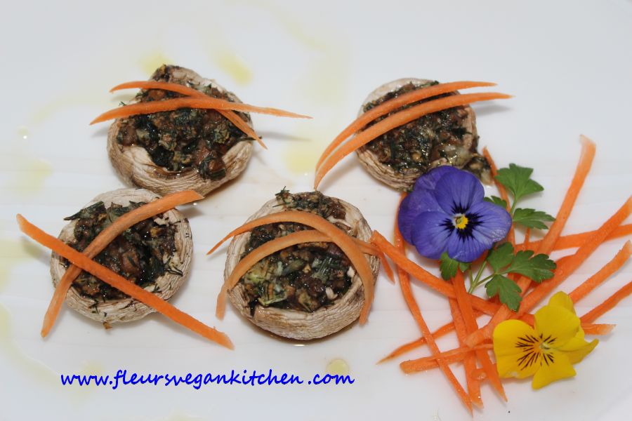 <!--:en-->Stuffed mushrooms<!--:--><!--:ro-->Ciuperci umplute<!--:--><!--:nl-->Gevulde champignons<!--:-->