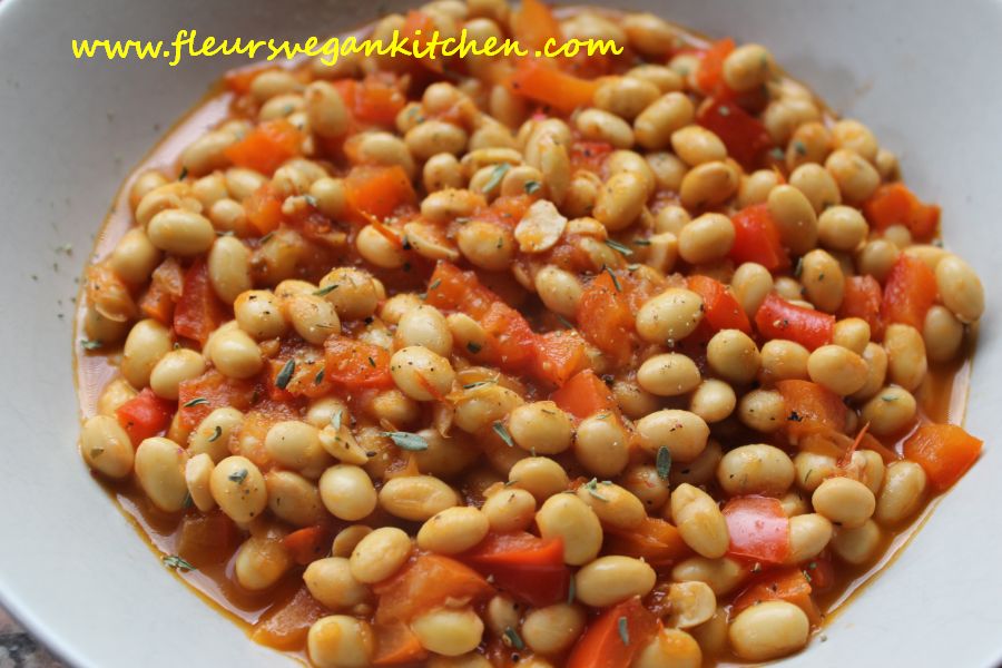 <!--:en-->Soybeans in tomato sauce<!--:--><!--:ro-->Mancare de soia boabe<!--:--><!--:nl-->Sojabonen in tomatensaus<!--:--><!--:it-->Fagioli di soia in salsa di pomodoro<!--:-->