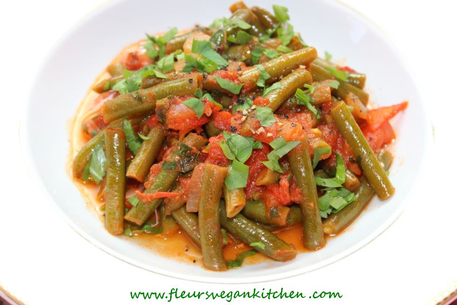 <!--:en-->Green beans in tomato sauce<!--:--><!--:ro-->Mancare de fasole verde<!--:--><!--:nl-->Sperziebonen in tomatensaus<!--:--><!--:it-->Fagiolini in salsa di pomodoro<!--:-->