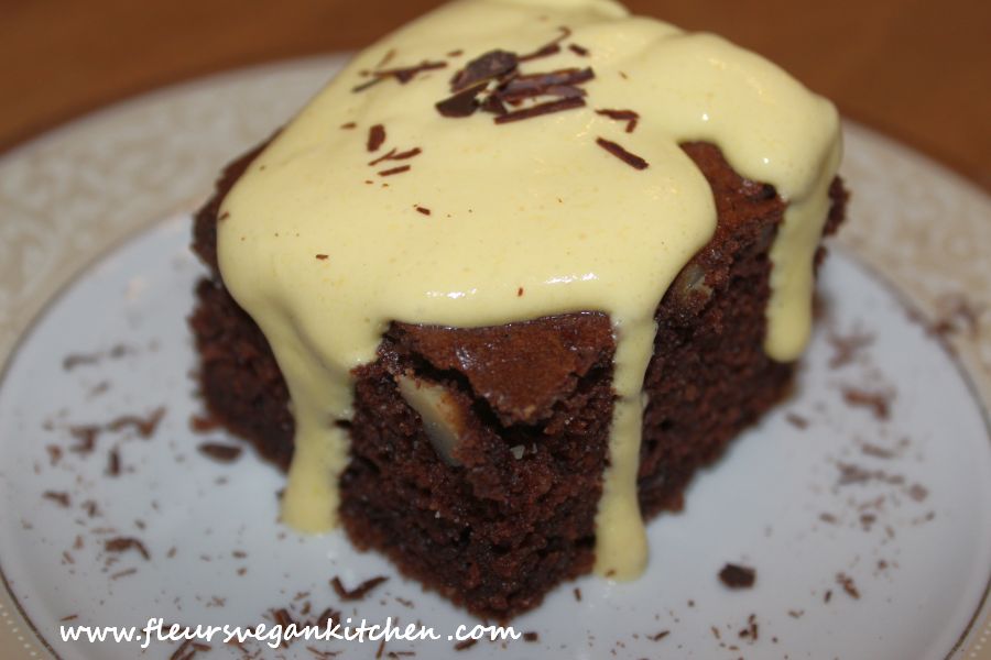 <!--:en-->Brownie topped with mango mousse<!--:--><!--:ro-->Negresa cu mango mousse<!--:--><!--:nl-->Brownie met een mango mousse topping<!--:--><!--:it-->Torta brownie ricoperta di mousse al mango<!--:-->